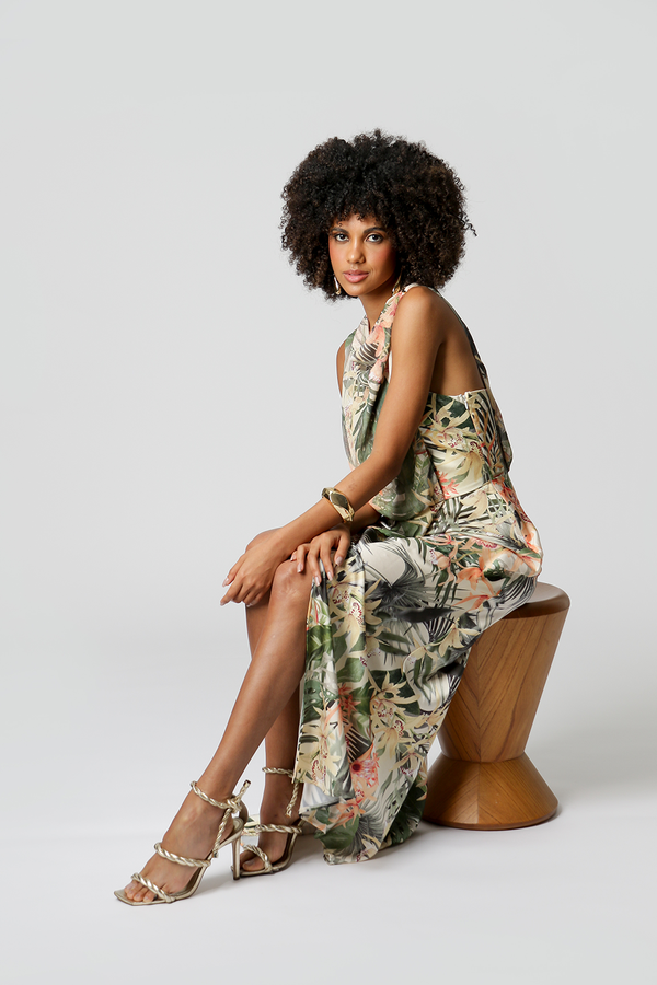 Vestido Transpassado E Decote Degagê