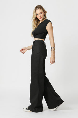 Blusa com Twist