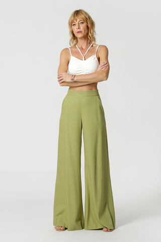 Calça Pantalona Pregas - MUSGO CLARO