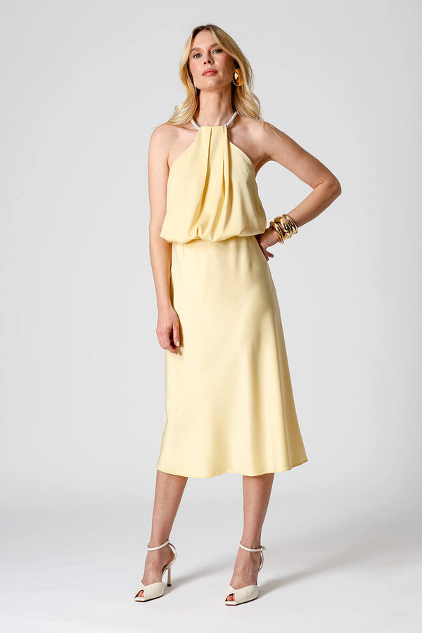 Blusa de Cetim Com Colar Removível