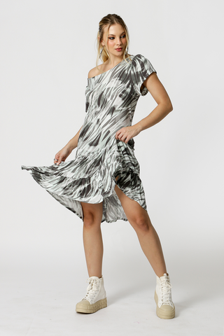 Vestido corto con volantes estampados - MINERAL 38176