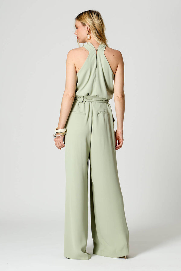 Blusa Crepe Com Fivela Marmorizada No Decote