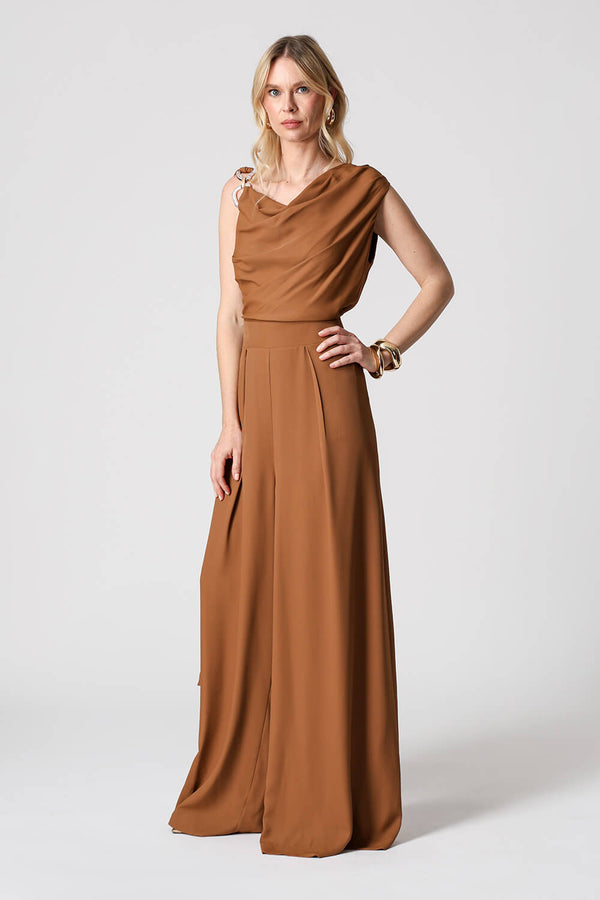 Macacão Assimétrico com Alça Brilhante