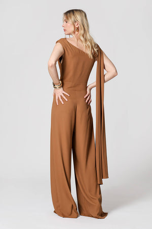 Macacão Assimétrico com Alça Brilhante