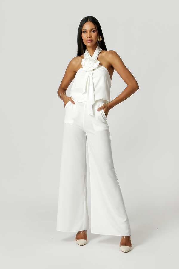 Blusa Com Detalhe Aplique De Flor