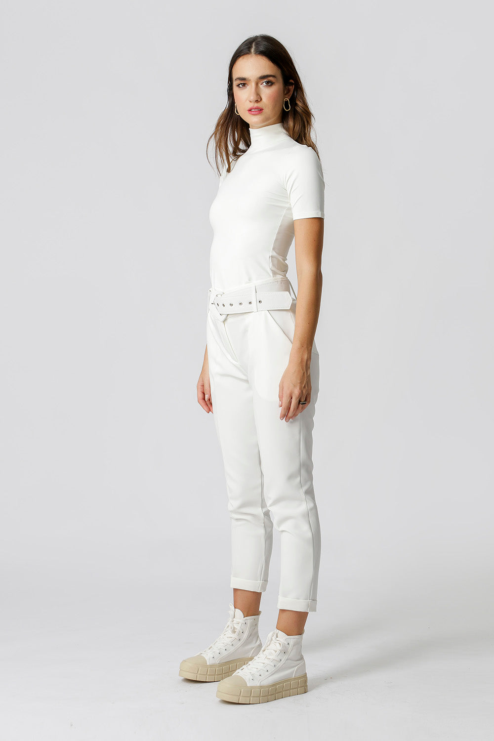 OFF WHITE 1