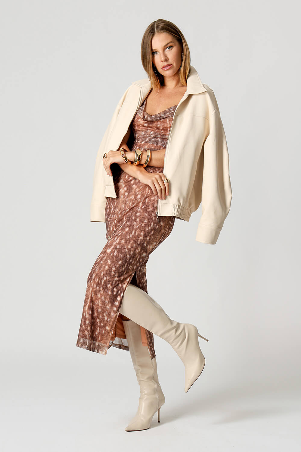 Vestido de Tule Estampado Com Fenda