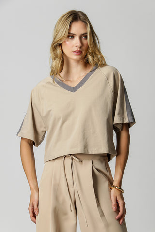 T-Shirt Decote V - GELO ESC