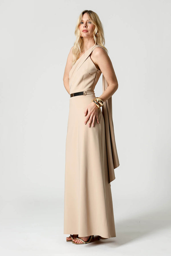 Vestido Longo Ombro Único com Faixa