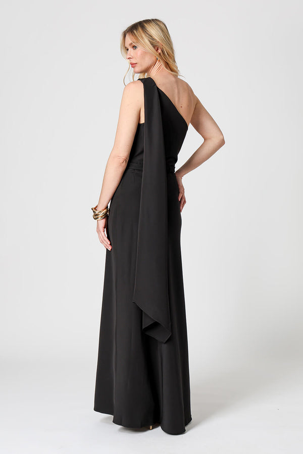 Vestido Longo Ombro Único com Faixa