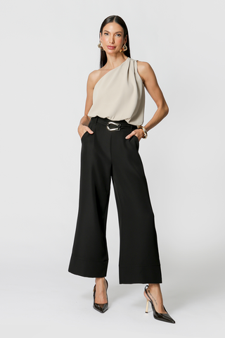 Pantalón Pantacourt con cinturón - NEGRO 2