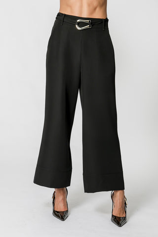 Pantalón Pantacourt con cinturón - NEGRO 2