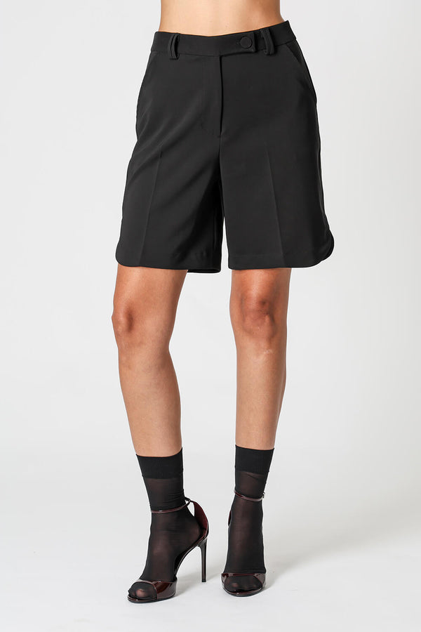 Bermuda Alfaiataria com Cós Transpassado