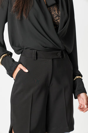 Bermuda Alfaiataria com Cós Transpassado