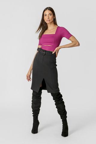 Blusa Decote Quadrado - UVA