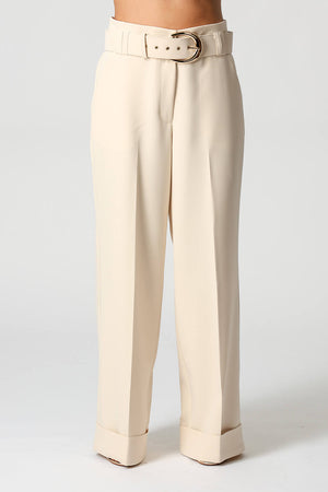 Calça Reta Alfaiataria Com Cinto Dourado