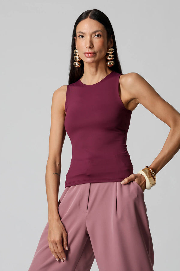Blusa Regata Em Malha Amni