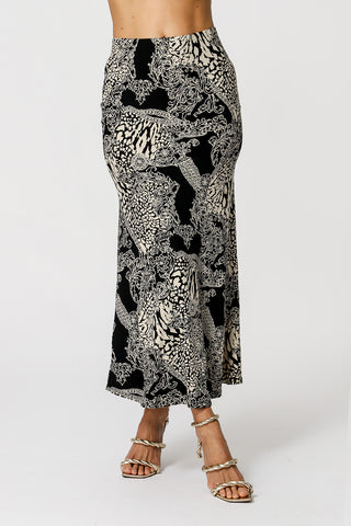Falda ajustada estampada - NEGRO 84836