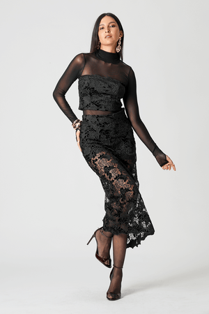 Top Strapless em Guippir