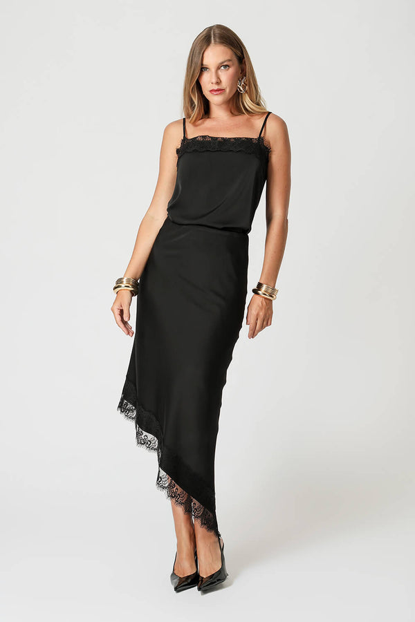 Blusa De Cetim Com Alça e Renda