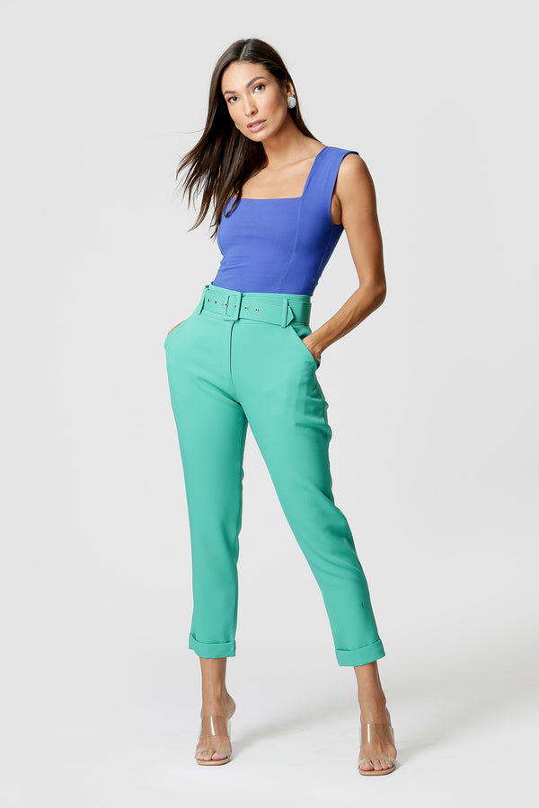 Calça Alfaiataria com Cinto