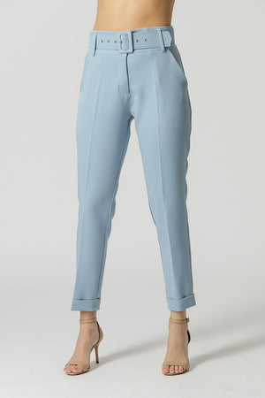 Calça Cenoura Alfaiataria com Cinto