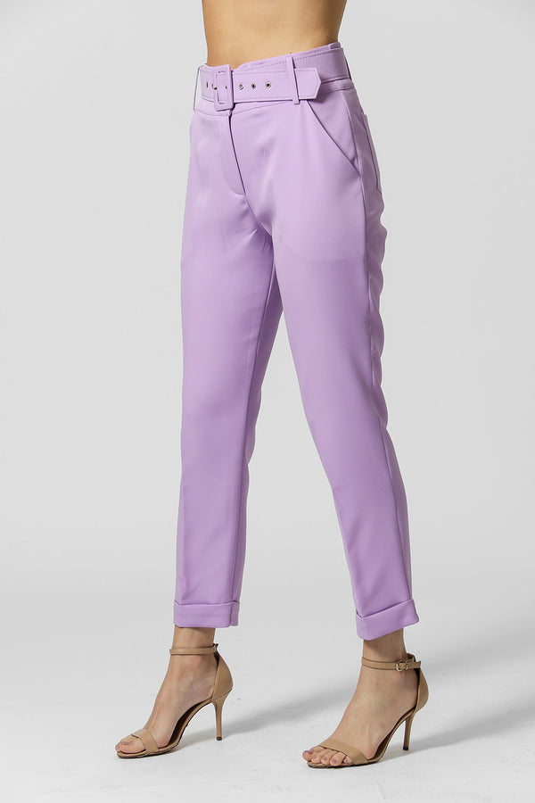 Calça Cenoura Alfaiataria com Cinto