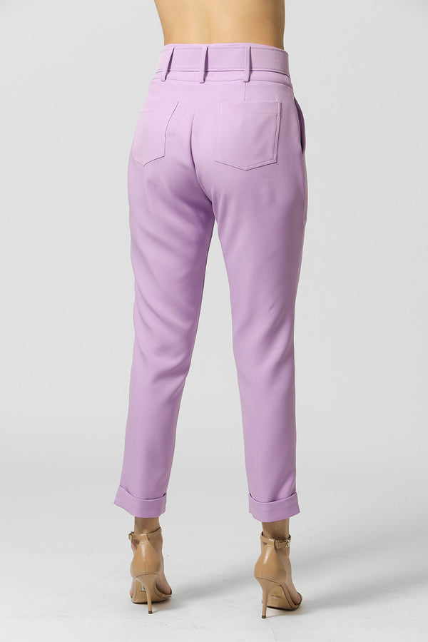 Calça Cenoura Alfaiataria com Cinto