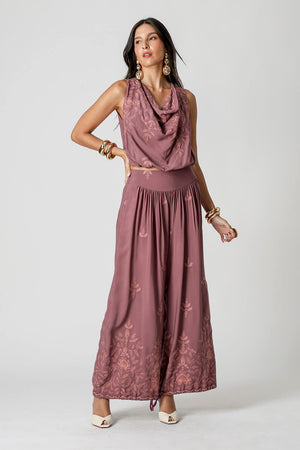 Calça Aladim Em Viscose Com Bordado