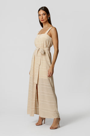Vestido com Fenda