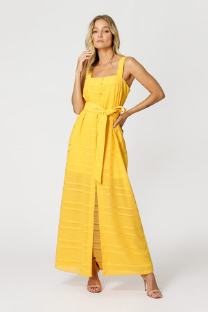 Vestido com Fenda
