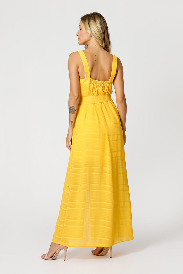Vestido com Fenda