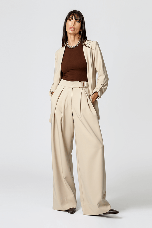 Calça Pantalona De Alfaiataria Com Fivela