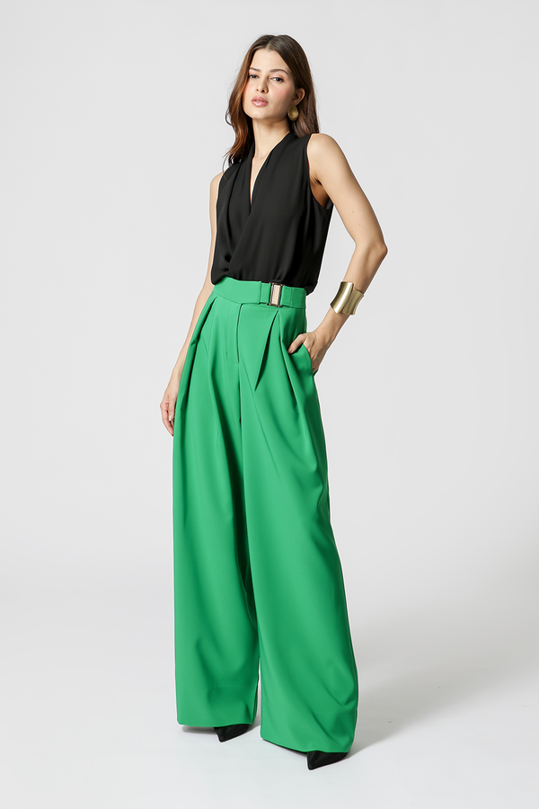 Calça Pantalona De Alfaiataria Com Fivela