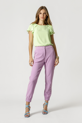 Blusa con detalle de pliegues en el hombro - LIMAO