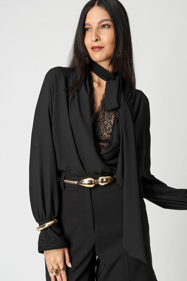 Blusa Cachequer Em Crepe Com Top De Renda