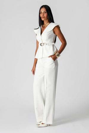 Blusa Peplum Alfaiataria com Gola Maxi