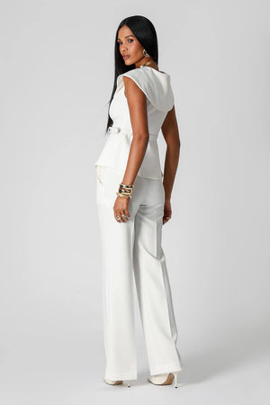 Blusa Peplum Alfaiataria com Gola Maxi