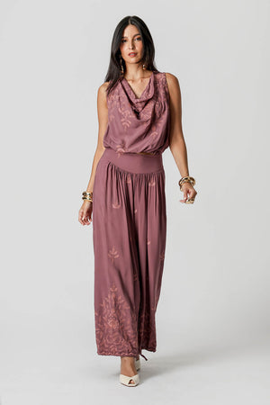 Blusa Balonê Decote Degagê sem Manga