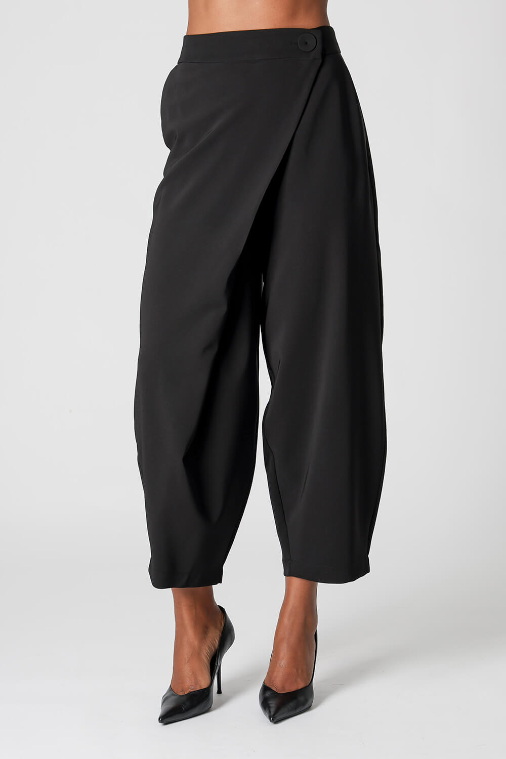 Calça Ballon De Alfaiataria Com Cós Transpassado