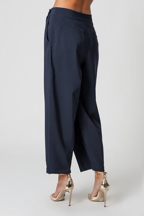 Calça Ballon De Alfaiataria Com Cós Transpassado