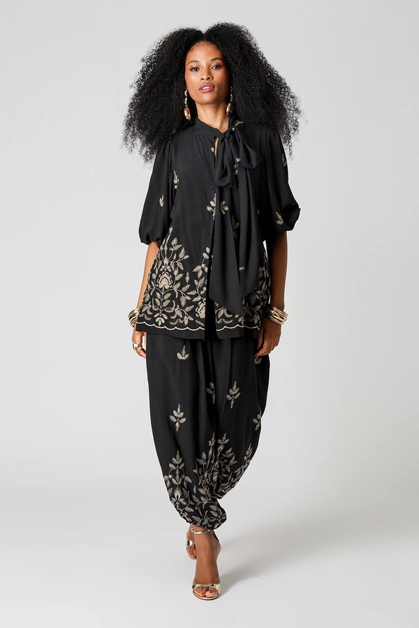 Camisa em Viscose Com Faixa e Bordado