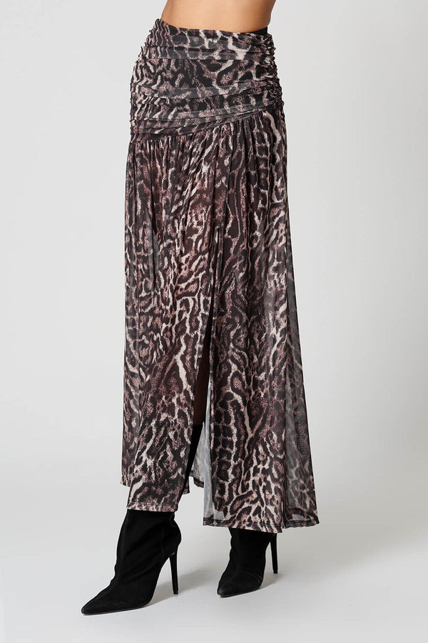 Saia Pala Drapeada Assimétrica de Tule Estampado