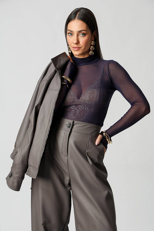 Blusa Tule Com Abertura Para Polegar
