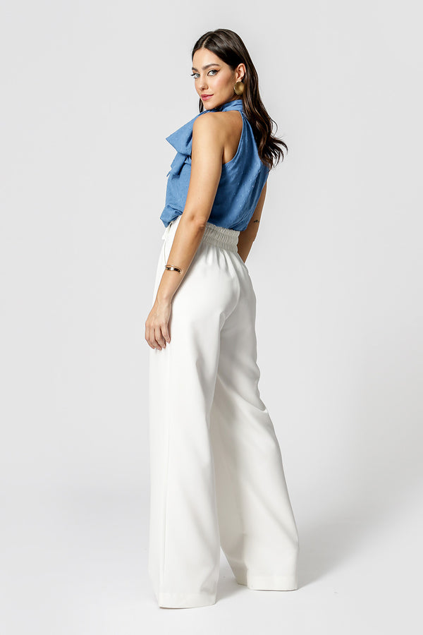Blusa Com Amarração Na Gola