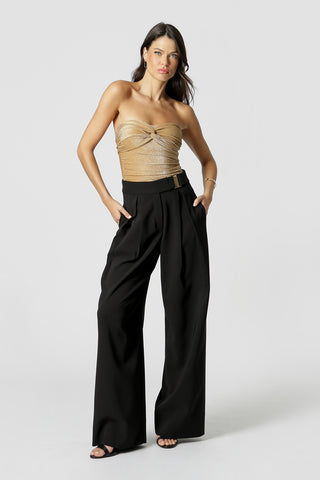 Blusa sin tirantes con giro en lúrex - ORO