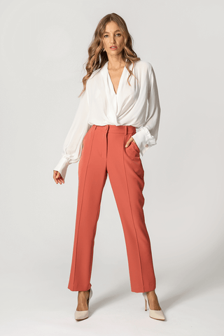 Pantalones rectos con abertura frontal - GOIABA