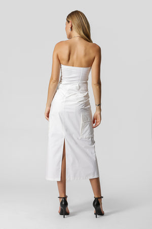 Vestido Strapless Com Bolsos Laterais