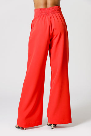 Calça Pantalona Minimalista