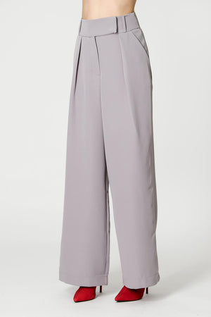 Calça Pantalona Minimalista